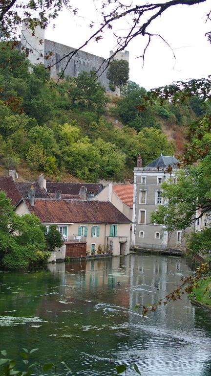 Gite En Forterre Druyes-les-Belles-Fontaines Exterior photo
